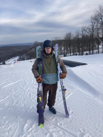 Brayden Johnson Park Skiing