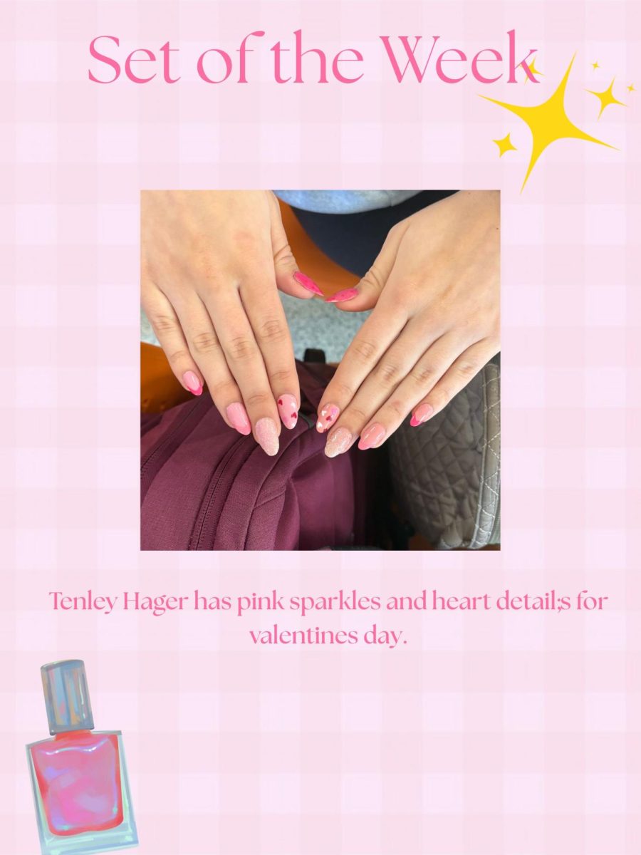 Mani Of the moment